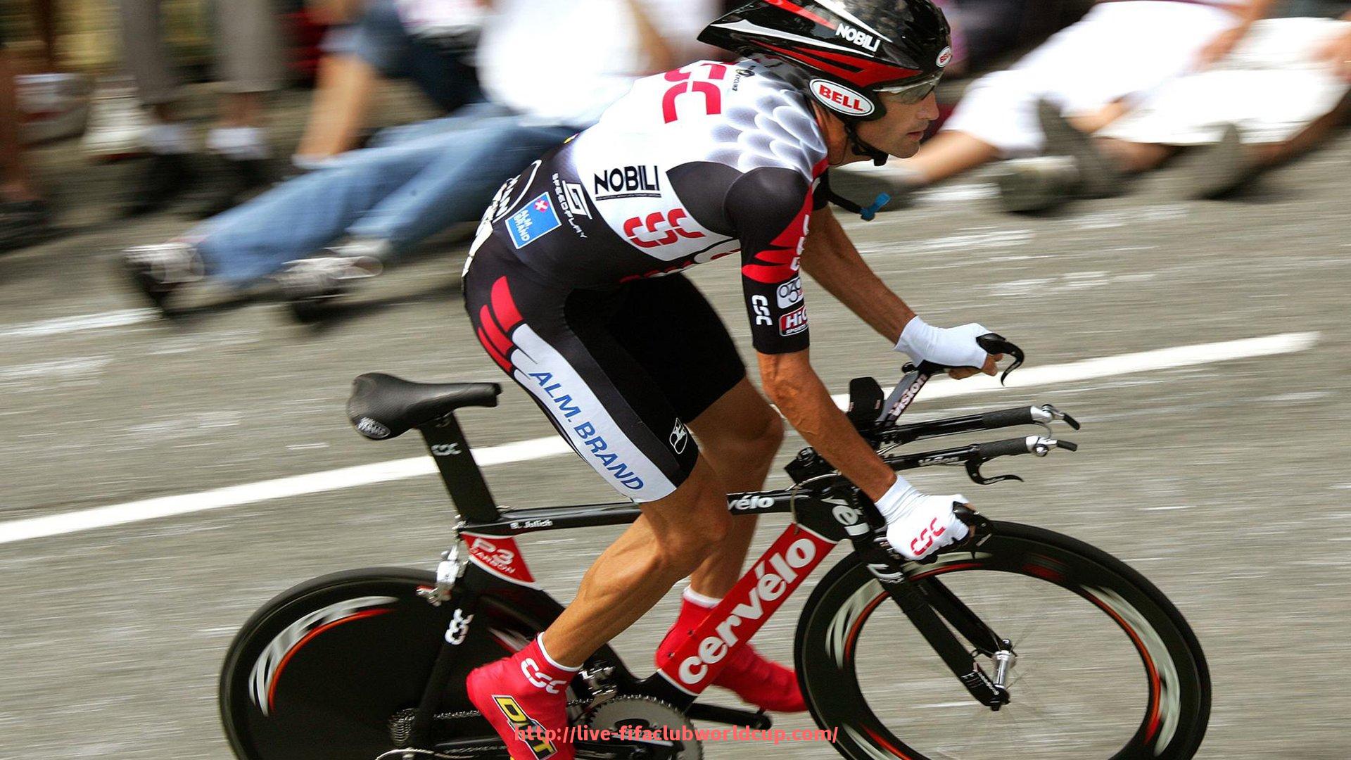 世俱杯直播-曼城与德甲球队的比较与对比分析