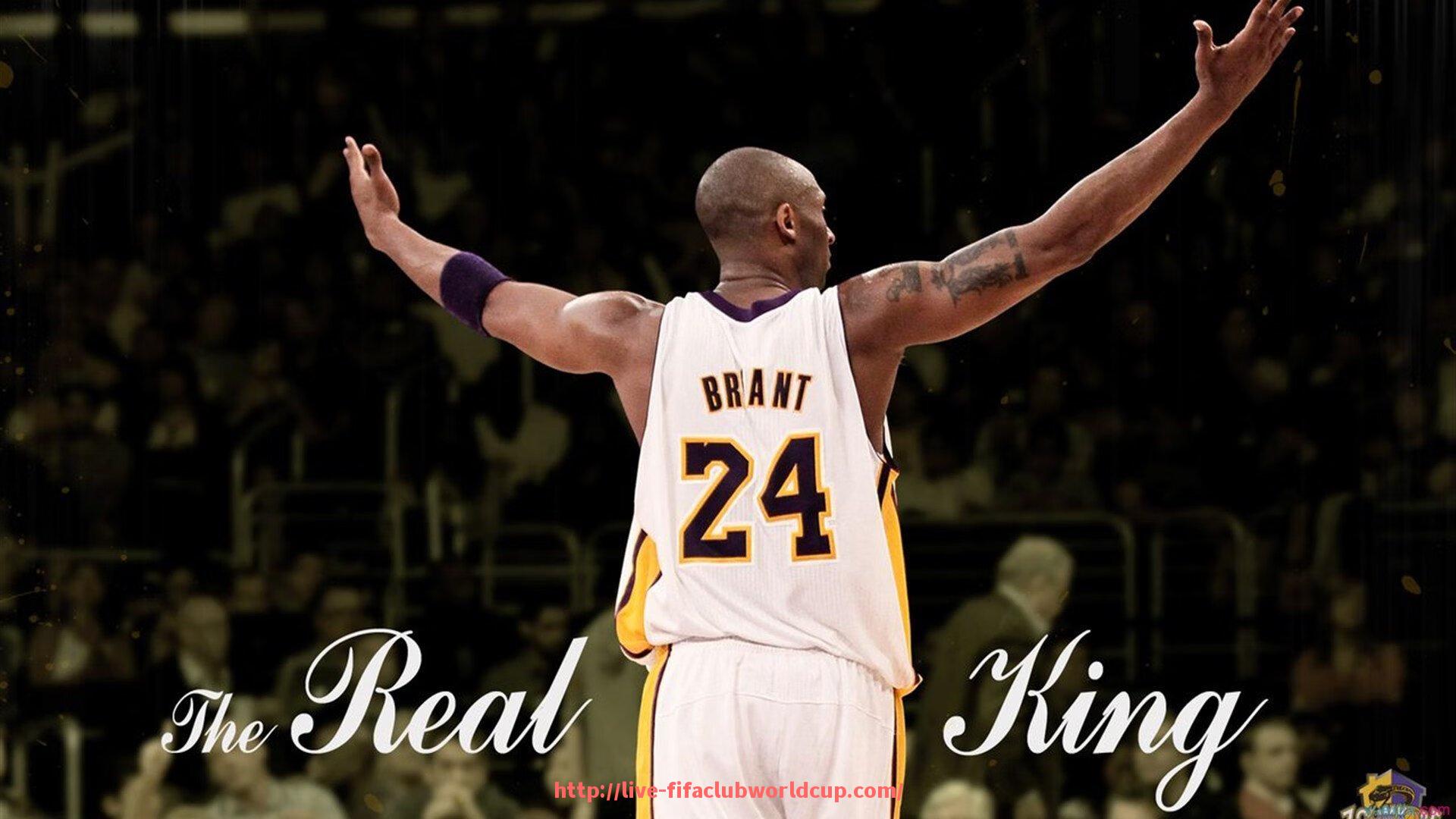 世俱杯直播-世俱杯球衣款式设计演变史：从传统图案到现代极简风格